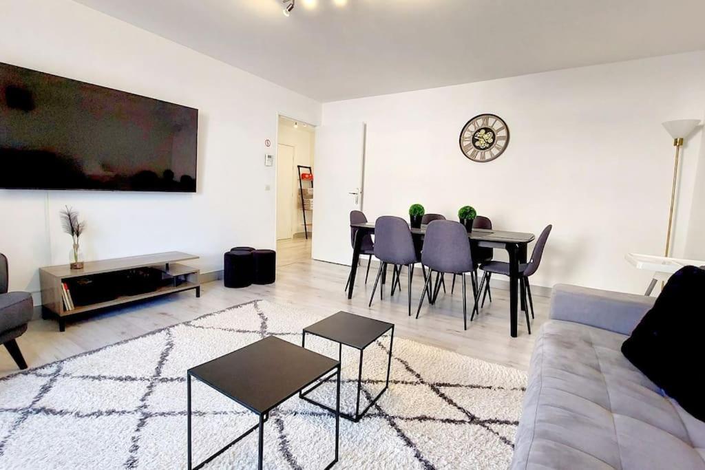 Cosy Home 2, 2 Chambres, 6 Personnes, 3 Min Gare, Parking Сержи Экстерьер фото