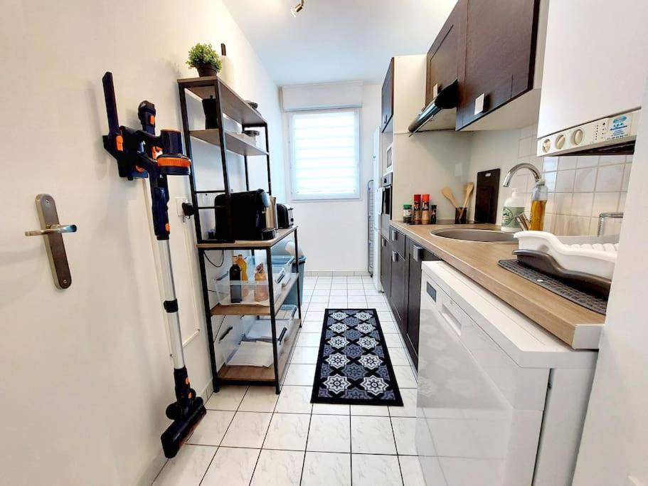 Cosy Home 2, 2 Chambres, 6 Personnes, 3 Min Gare, Parking Сержи Экстерьер фото